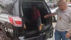 Suspeito pela morte de Arinaldo Tadeu de Oliveira da Silva foi preso e levado ao Deic, na zona norte de SP - Reprodução / Polícia Civil