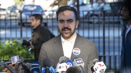 Mamdani confirma favoritismo e será 1º prefeito muçulmano de Nova York - Thenews2 / Folhapress