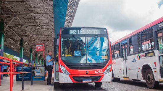 Confira a programação especial de ônibus para feriado e domingos