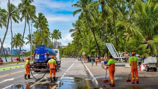 Prefeitura de Maceió prepara programação especial de limpeza para Réveillon na capital. - Foto: Itawi Albuquerque/Secom Maceió