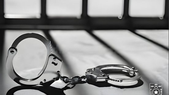 Diante da situação, ele foi conduzido à Central de Flagrantes para os procedimentos legais. - Foto: PM