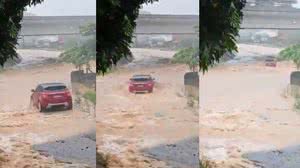Bebê e casal morrem após carro ser arrastado por correnteza em SC - Reprodução / Redes sociais