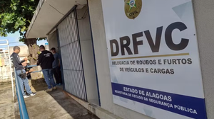 Veículo foi encaminhado à Delegacia de Roubos e Furtos de Veículos - Foto: Reprodução