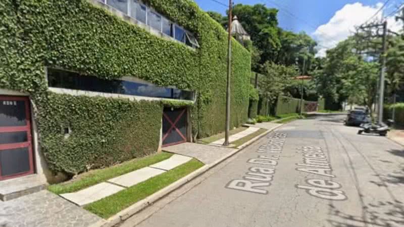 Caseiro é preso acusado de matar a mulher em mansão no Morumbi - Reprodução / Google Maps