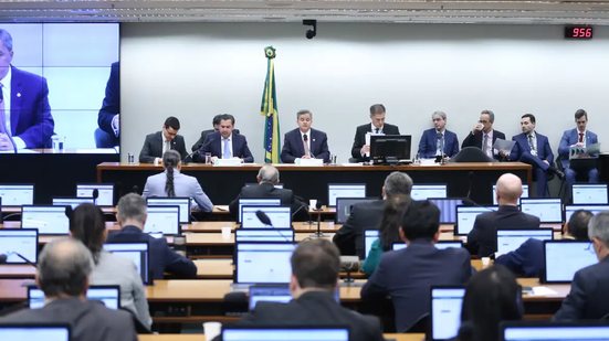 Comissão do Congresso aprova Orçamento de 2026 - Kayo Magalhães / Câmara dos Deputados