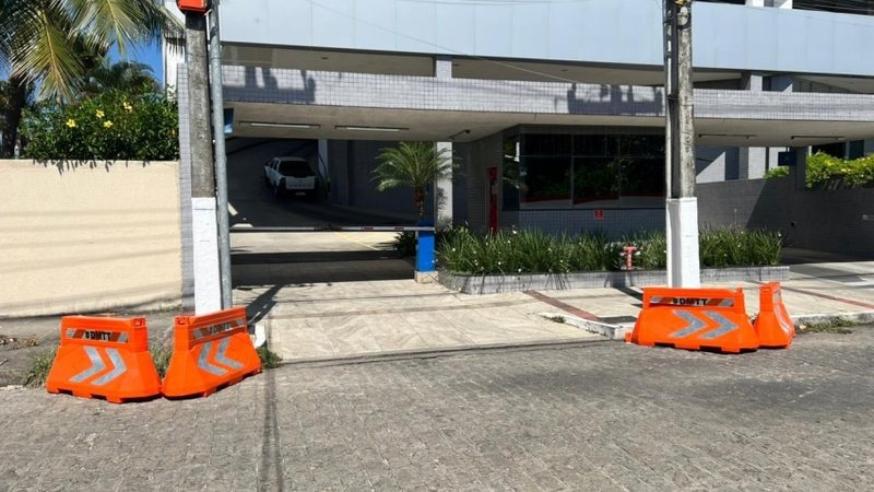 DMTT regulamenta uso de barreiras plásticas para coibir estacionamento irregular - Jader Ulisses / Ascom DMTT