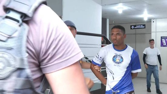 Leorogers Andrade da Costa, 29, foi preso em flagrante por suspeita de atropelar e matar agente que ajudava sua ex-companheira - Reprodução / TV Globo