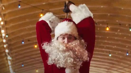 Terror natalino e drama com Larissa Manoela são as estreias nos cinemas