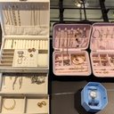 Joias avaliadas em R$ 300 mil foram apreendidas pela PF durante cumprimento de mandados que investigam desvio milionário na Saúde de Alagoas - Polícia Federal