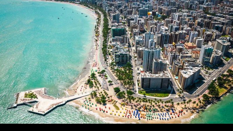 Imagem aérea da praia de Ponta Verde - Jonathan Lins / Secom Maceió
