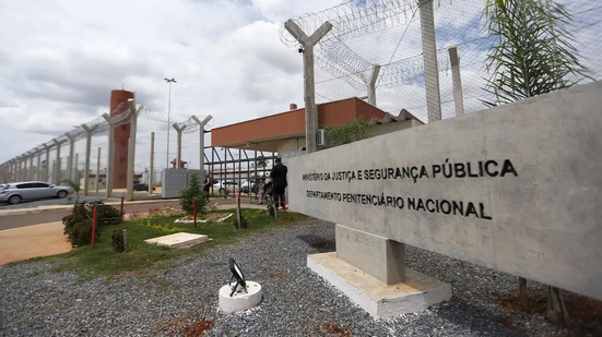Ex-deputado estadual foi transferido do Rio na noite de terça-feira - Foto: Agência Brasil