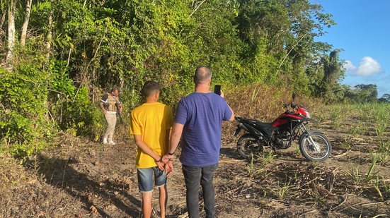 A identificação do suspeito preso foi possível graças à análise das imagens e - Foto: Cortesia/PCAL