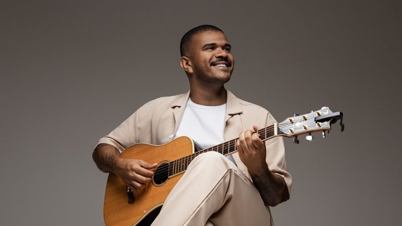 Imagem Lucas Cupertino se apresenta em Maceió nos dias 18 e 19 com a mini tour “Estações”