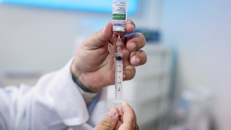 Vacinação de bloqueio contra a meningite C acontece no sábado (31), das 8h às 17h. - Foto: Alisson Frazão/ Secom Maceió