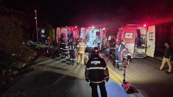 Alagoana relata momentos de desespero no acidente em MG: "Todo mundo começou a gritar" - Reprodução / Corpo de Bombeiros de MG