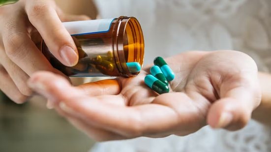 Antibióticos vão poder ser prescritos por enfermeiros - Freepik