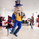 Imagem Artistas do Circo Kroner levam alegria e incentivam a doação de sangue no Hemoal