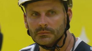 Calor, falta de sono e desidratação podem ter desencadeado crise convulsiva de Henri Castelli no BBB - Reprodução / TV Globo