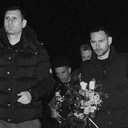 Jogadores do PAOK prestam homenagens às vítimas do acidente na Romênia - Reprodução / PAOK