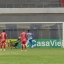 O camisa 1 foi um dos destaques da equipe ribeirinha e chegou a pegar um pênalti de cavadinha do atacante Ciel - Reprodução / Penedense