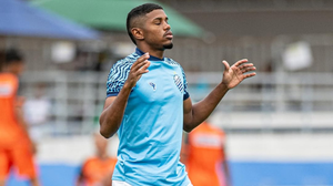 Divulgação / CSA / @robinho_jrr