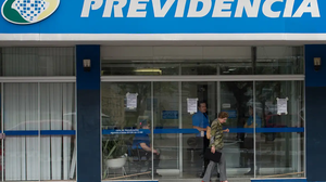 Objetivo é antecipar agendamentos e compensar dias de suspensão de serviços presenciais - Foto: Agência Brasil