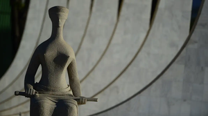 Imagem Juristas defendem criação de código de conduta para ministros do STF