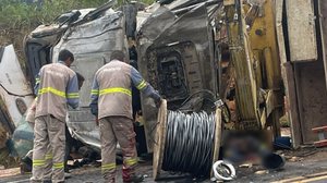 Homem ficou preso às ferragens - Foto: Cortesia
