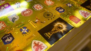 Álbum de figurinhas Copa do Mundo - Zanone Fraissat / Folhapress