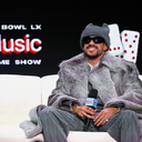 Cantor Bad Bunny enalteceu países e culturas latino-americanas - Foto: Carlos Barria