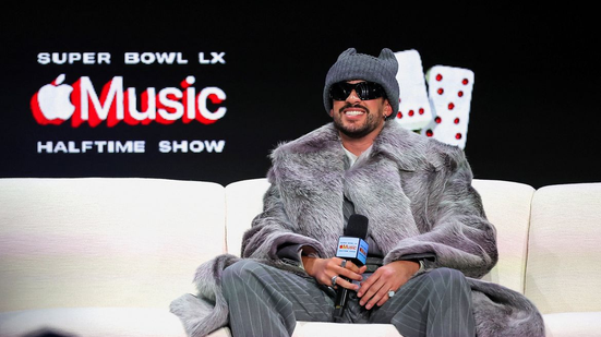 Cantor Bad Bunny enalteceu países e culturas latino-americanas - Foto: Carlos Barria