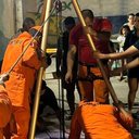 Bombeiros resgatam bebê, mãe e avô após queda em cacimba em Arapiraca - Reprodução