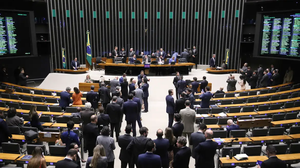 Proposta pelo governo, medida agora vai para análise do Senado - Foto: Agência Câmara