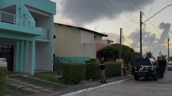 Mulher foi presa em casa, em condomínio de Paripueira - Foto: Reprodução