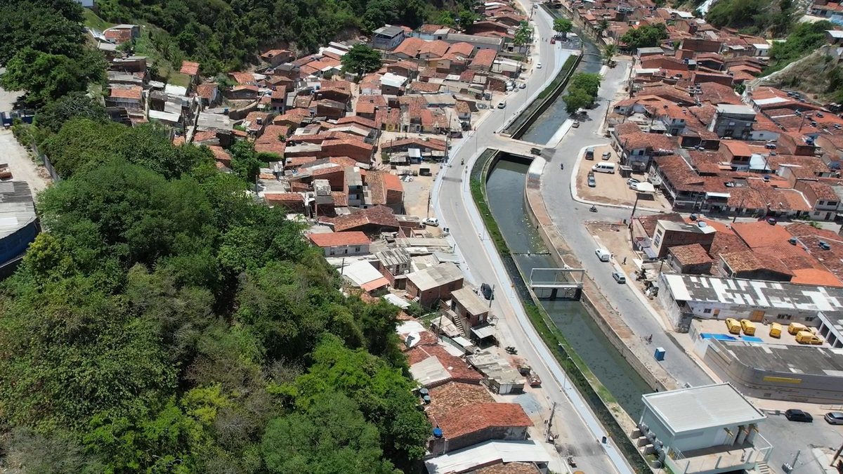 Imagens de drone mostram nova pista de acesso ao Vale do Reginaldo