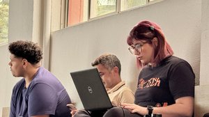 Cursos vão desde níveis iniciais, como informática básica, até os mais avançados como linguagens de programação e desenvolvimento web - Foto: Ascom Secti