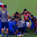 Imagem Time carioca atualiza estado de saúde de jogador que convulsionou em campo