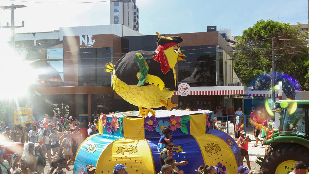 Confira tudo o que rolou neste desfile histórico do Pinto da Madrugada
