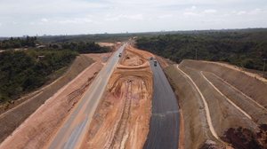 Primeiro trecho da AL-102 Norte recebe serviços de pavimentação asfáltica - Ascom Setrand