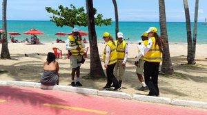 A mulher de 46 anos foi acolhida pelo Ronda e, depois, levada ao Portugal Ramalho, pelo Samu - Foto: Ronda no Bairro