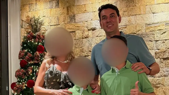 O secretário da prefeitura de Itumbiara, Thales Machado, em foto com a mulher e os filhos - Foto: Reprodução