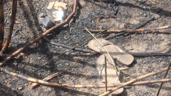 Vestígios encontrados ao redor da ossada podem levar à localização da família - Ascom Polícia Científica