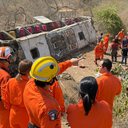 Imagem Motorista do ônibus é um dos sobreviventes de tragédia em São José da Tapera