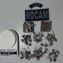 De acordo com a PM, o adolescente assumiu ser o dono do material e relatou que teria comprado a droga por R$ 1.600,00 - Foto: Cortesia/3ºBPM