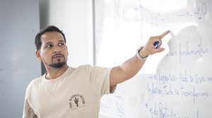 A seleção será feita exclusivamente por análise de títulos e experiência profissiona - Foto: Agência Alagoas