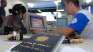 Desemprego sobe para 5,8% em fevereiro, mas é o menor para o trimestre - Arquivo / EBC