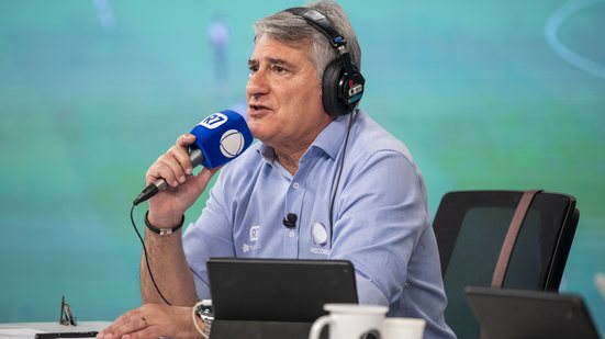 Cléber Machado será o narrador do clássico - Edu Moraes / Record