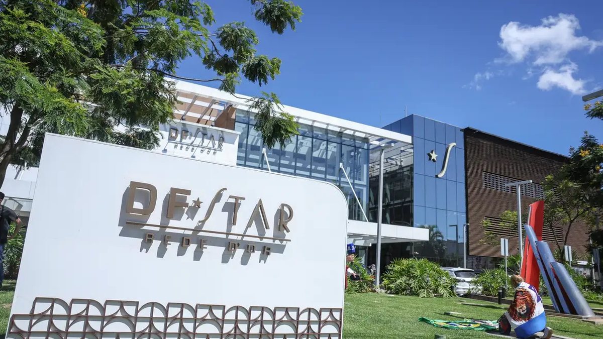 Defesa de Bolsonaro volta a pedir prisão domiciliar nesta terça (17)