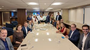 Encontro estratégico discutiu alinhamento editorial e aproximou praças - Imagem: R7