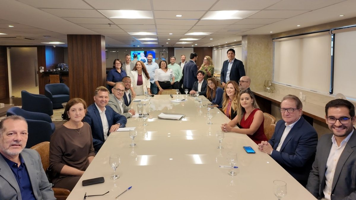 RECORD reúne afiliadas em encontro estratégico para alinhamento editorial e integração entre praças